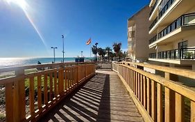 Apartment With Beach Views